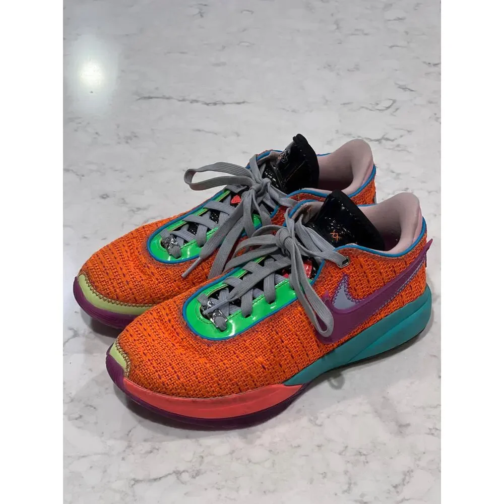 Nike Youth LeBron 20 Chosen 1 Pink Diamond Collection Sneakers Size‎ 5.5Y Orange